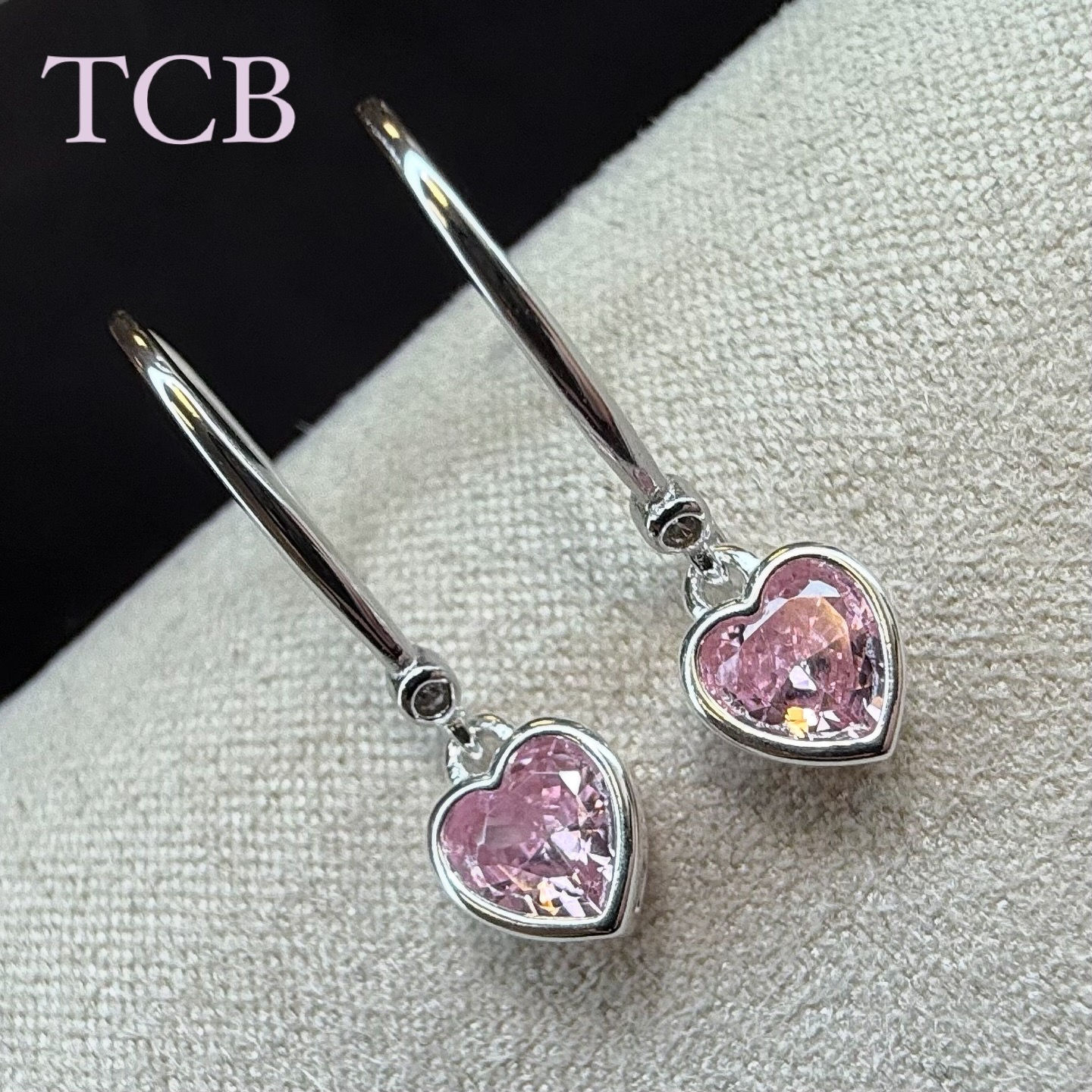 Stunning Sparkling Pretty In Pink Heart Charm Earrings - Sterling Silver 925