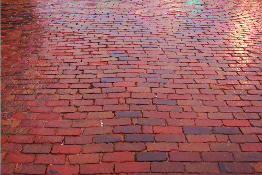 HOME Adel Livestream