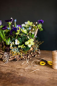 floristry-at-west-bretton-village-hall-autumnal-meadow-box-440-p.jpg