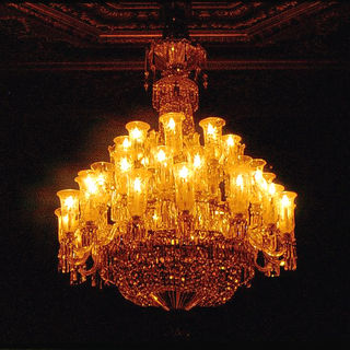 Tur4-14 Dolmabahce Chandelier #4.jpg