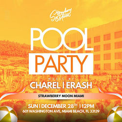 STRAWBERRY MOOM POOL PARTY