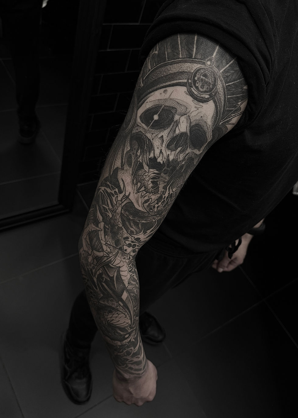 tatuaje en madrid cover dragon fantasy tattoo