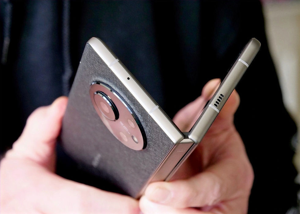 Tecno Phantom V Fold leak