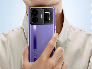 Εντυπωσιακό το ντιζάιν του μωβ Realme GT Neo 5 με τον Led φωτισμό