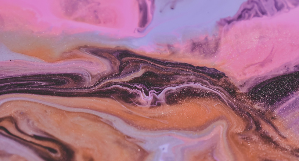 unsplash-Q9E4de1OxFk_edited.jpg