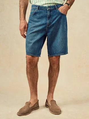 Les 7 shorts incontournables pour un été stylé et sans faute de goût