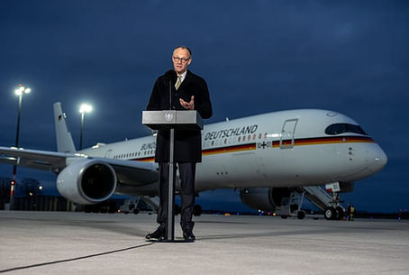 Western politicians: always in the air