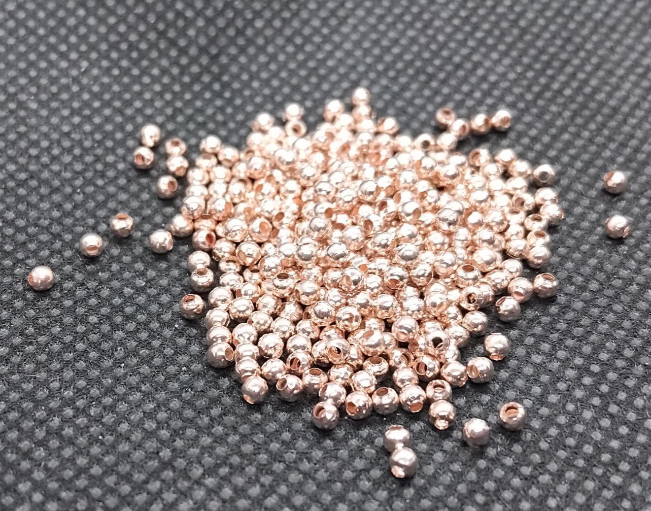 Metal Round Spacer Beads 2.5mm - Rose Gold - Pack of 100