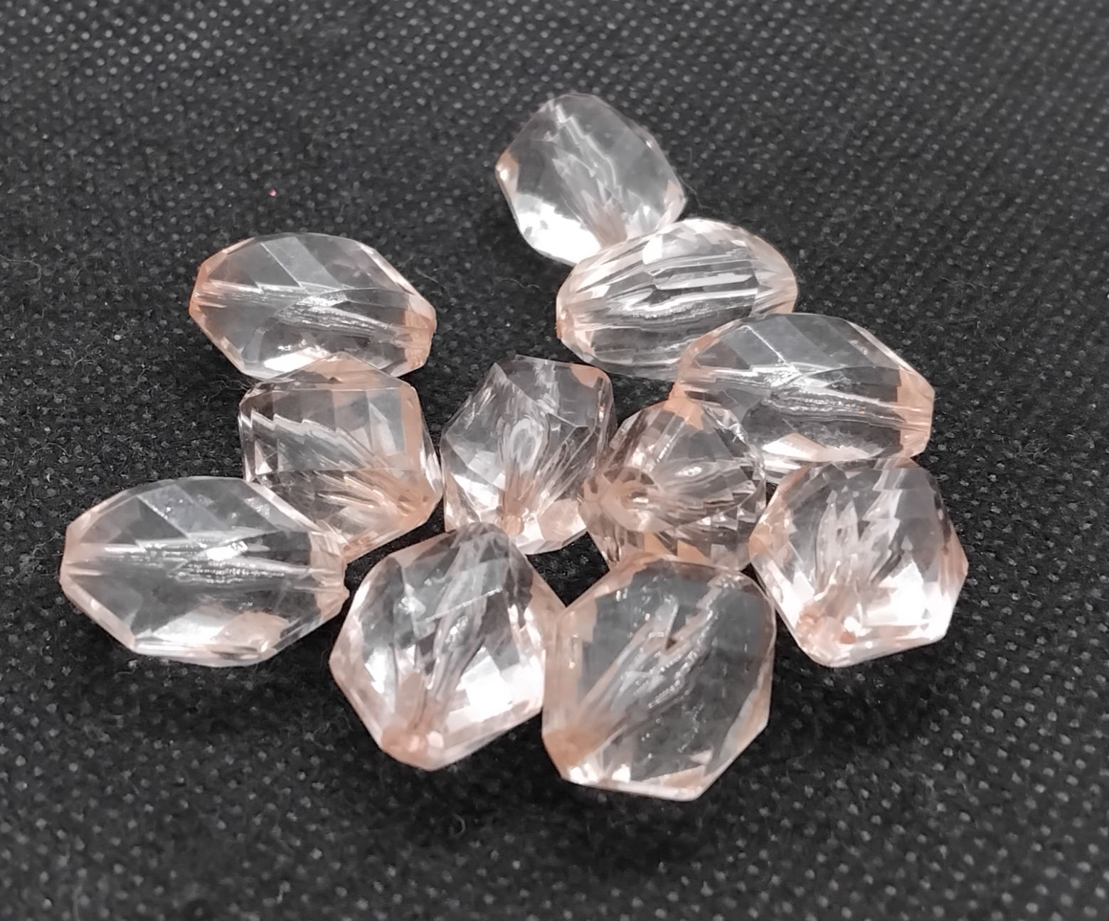 Faceted Puffy Oval Beads 18mm - Champagne - Pack of 11