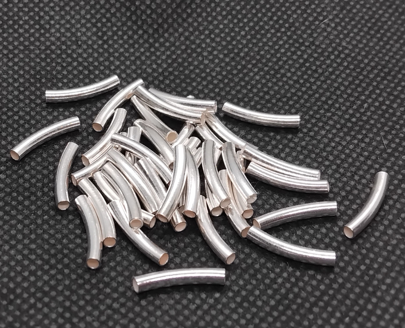 Curved Metal Noodle Tube Beads 15mm - Silver- Pack of 20