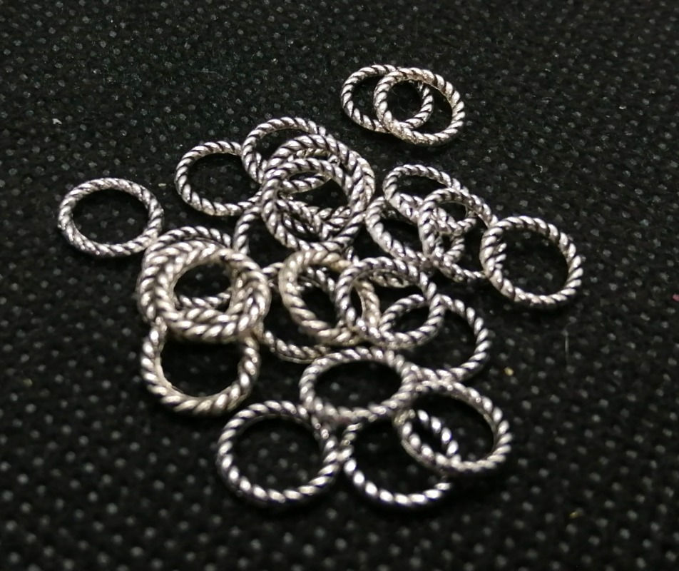 Thumbnail: 20 Gauge Braided Closed Jump Rings - 8mm