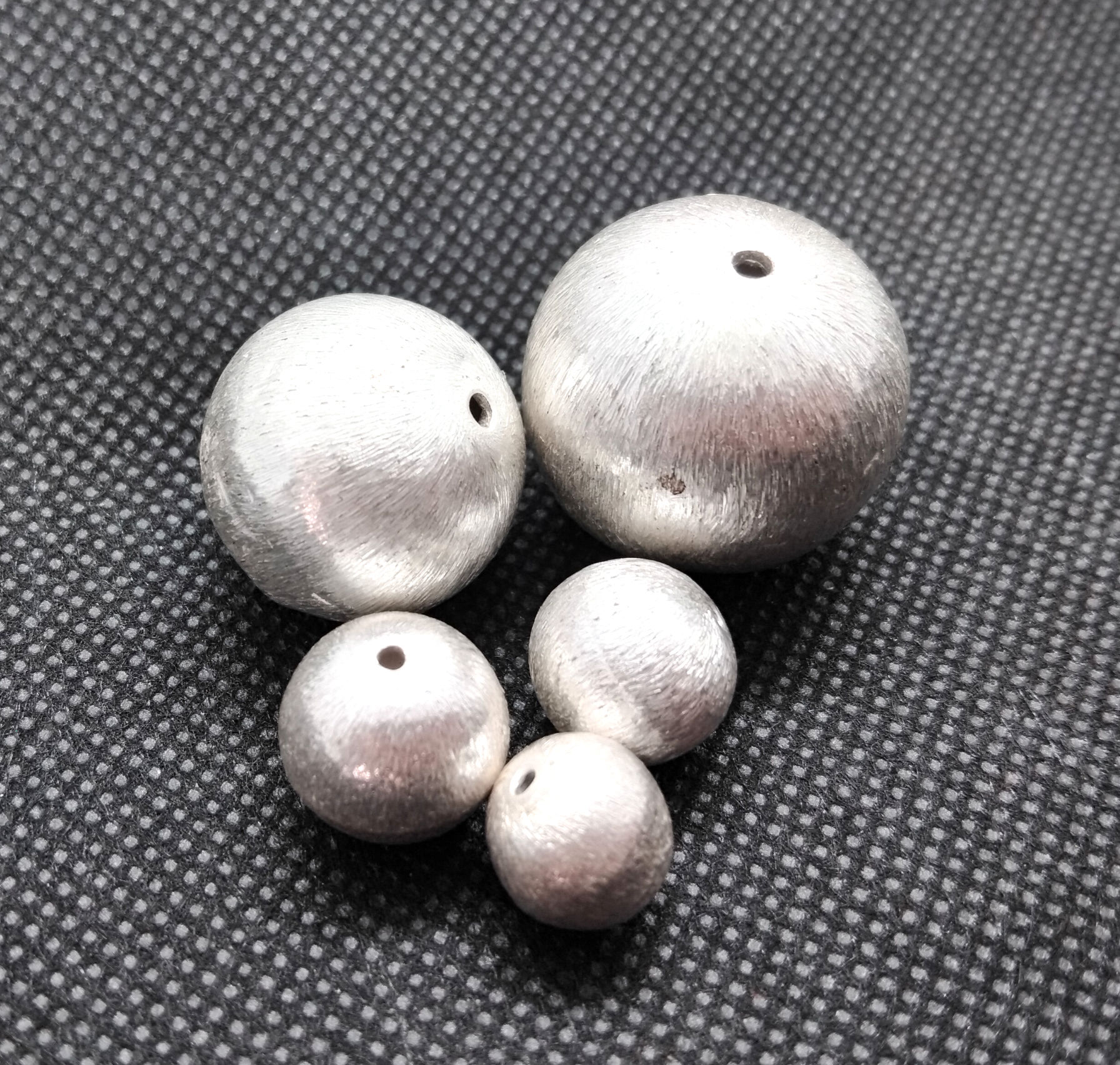 Jewellery Maker Silver Finished Copper Beads - Pack of 5