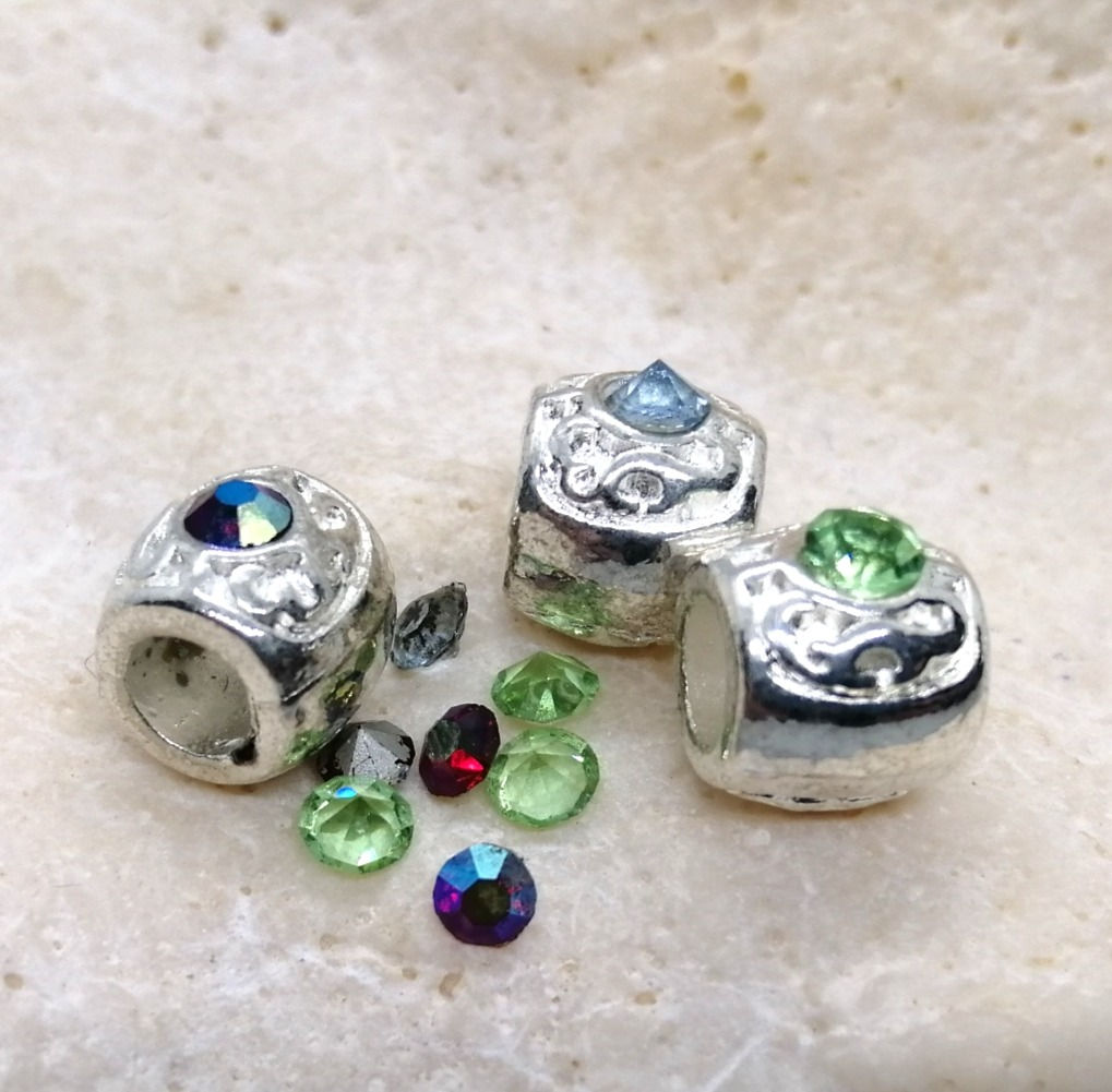 European Style Large Hole Charm Bead - 5mm Hole - Pack of 2 - Green & Red