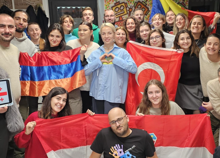 Building Bridges with Local Community-Hırvatistan