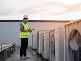 Como sair da sazonalidade e garantir previsibilidade em contratos de manutenção de refrigeração