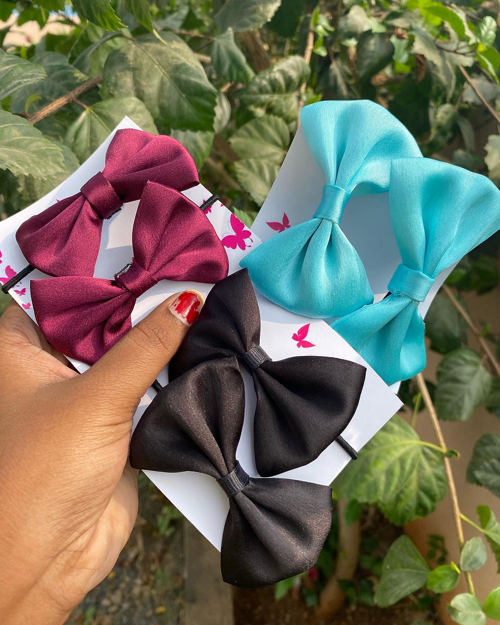 Thumbnail: Mini Bowties pair
