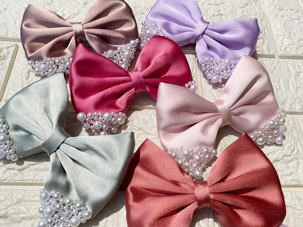 Thumbnail: Premium Pearl Bows
