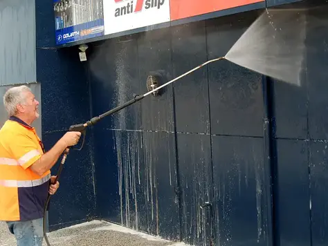 4 Benefits of Commercial Cleaning for Business Owners