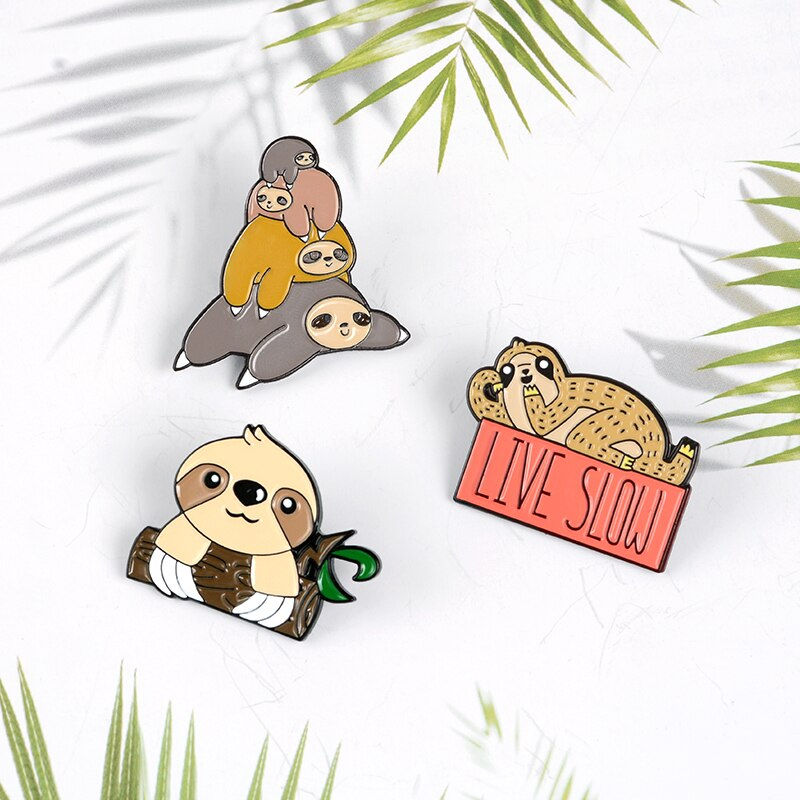 الصورة المصغرة: Spirit Animal Enamel Pin 