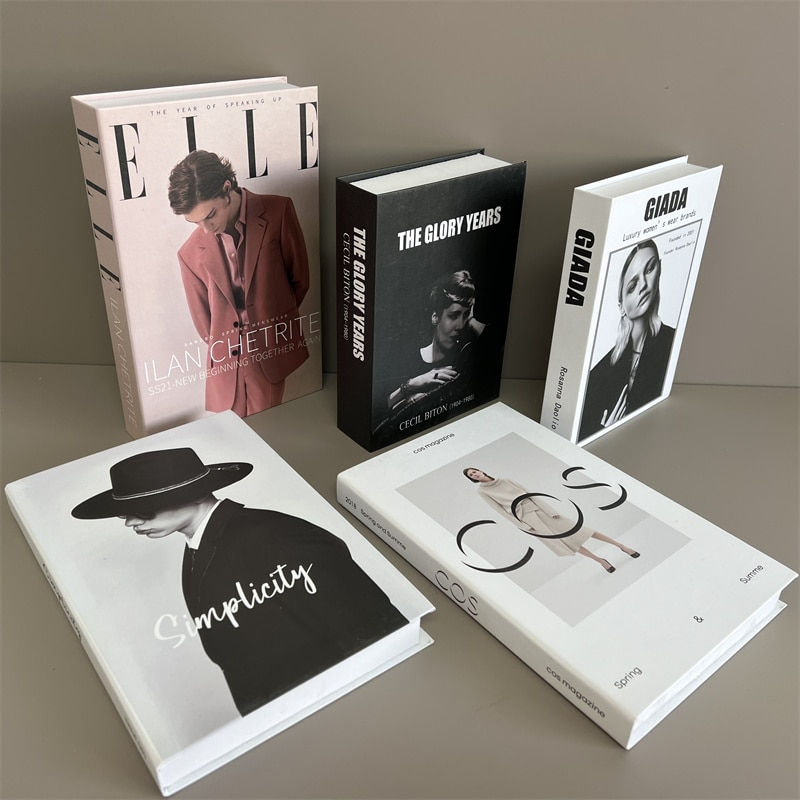 Miniaturebillede: fake coffee table books