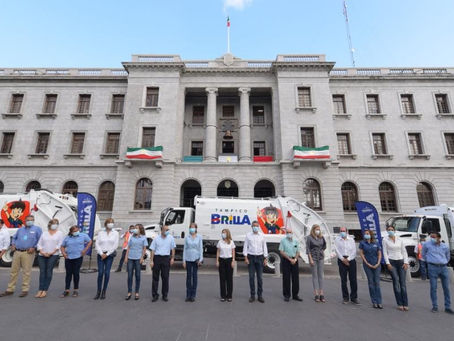 Entrega Chucho Nader Tres Modernos Camiones Recolectores de Basura