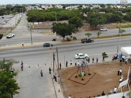 Coloca Alma Laura Amparán primera piedra de puente peatonal “La Retama”