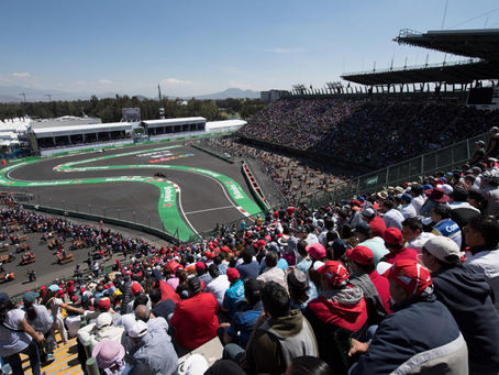 Rateros roban boletos de formula 1,se van a ver la carrera y policías los agarran.