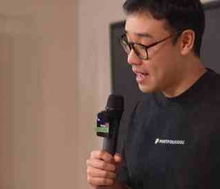 Markus at SQ Collective Demo Day S7