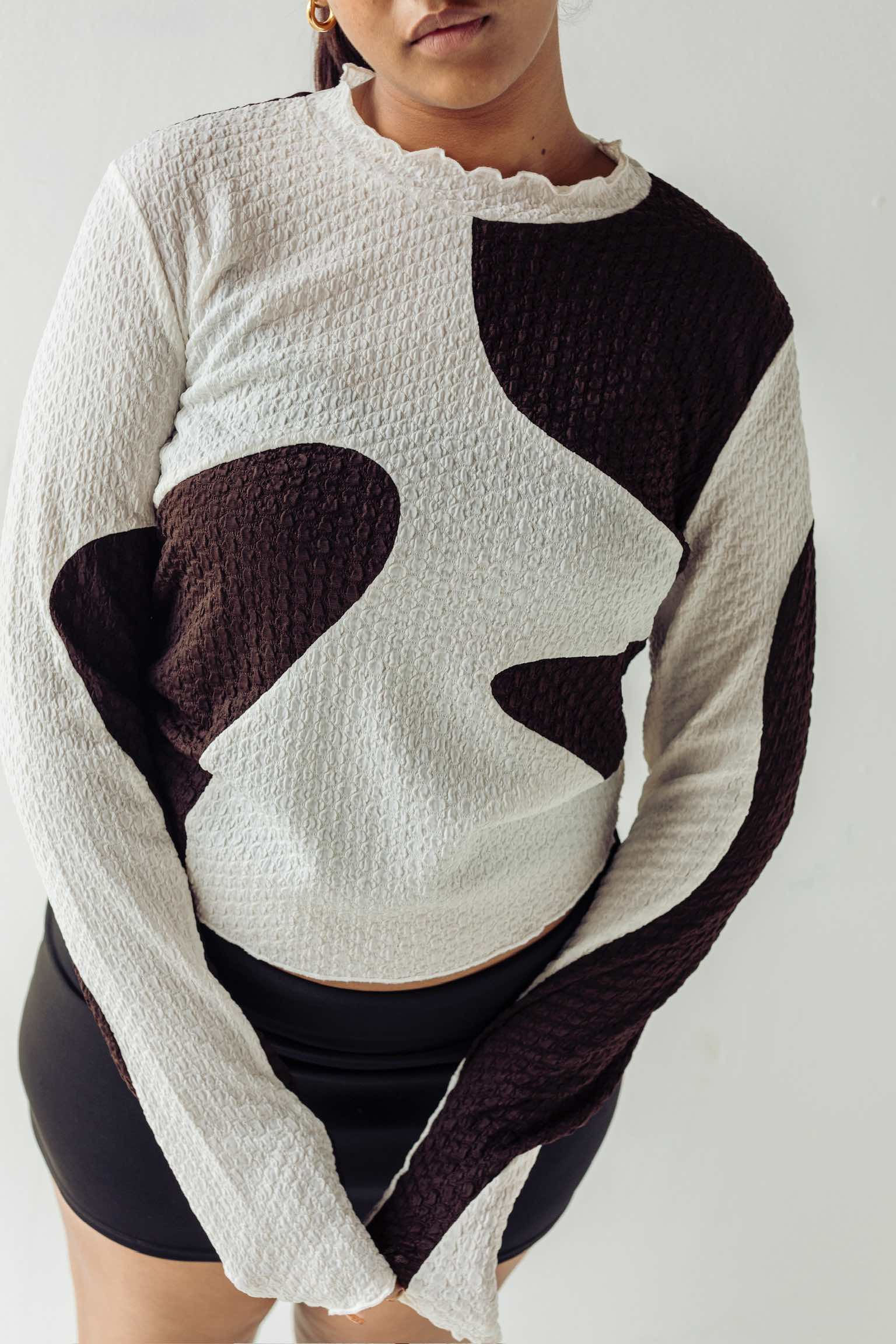 Brown abstract long sleeve