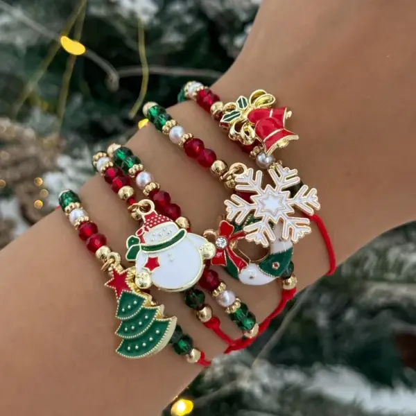 Christmas Snowflake Charm Bracelet Set – Holiday Gift Jewelry