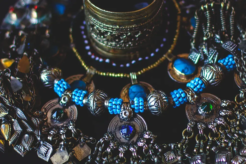 Shining Bright: Social Media Strategies for Jewelry Artisans
