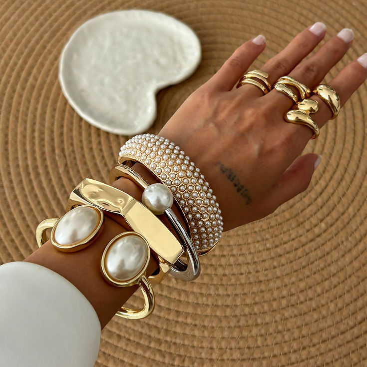 Exaggerated Imitation Pearl Cuff Wide Bangles For Women