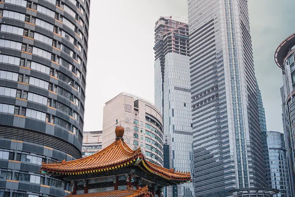 Where Tradition Meets Trend: The Art of Combining Techniques and Styles