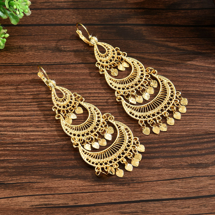 Vintage Ethnic Dangle Earrings Heart-sharp Tassel Earrings