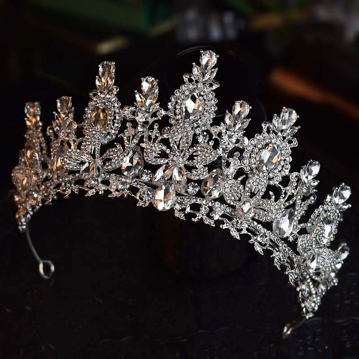 Luxury Silver Color Crystal Flowers