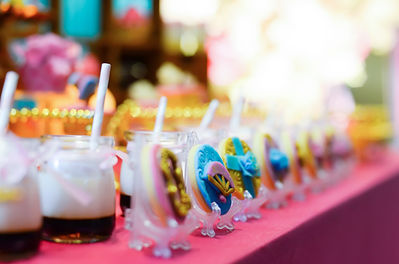 candy-bar-in-restaurant.jpg