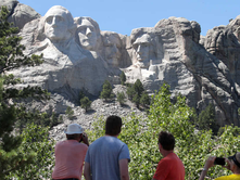 Tourism declines, U.S. to lose billions in economic output