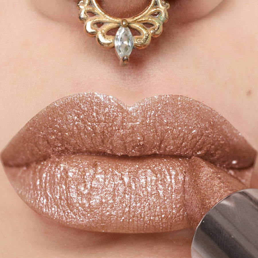 Thumbnail: Radiance Metallic Lipstick
