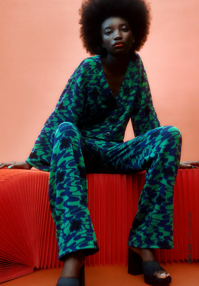 Zara Bold Jacquard Printed Cardigan | Blue and Green Patterned Cardigan| Bright & Bold Printed Fashion Trends | 2022 Colorful Style Trends | 2022 Fashion Trend Forecast