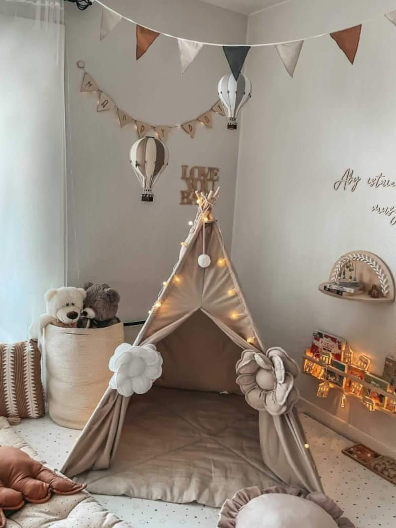 Thumbnail: Decorative Hot Air Balloon - Light Grey & White
