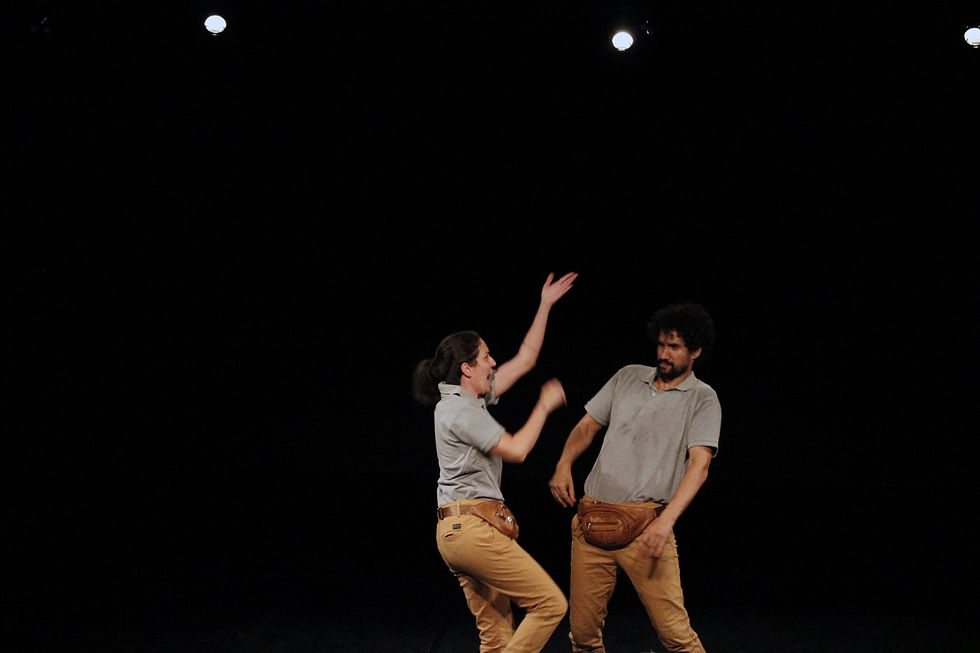 Espetáculo ‘Não deixe que Eles percebam’, com Karina Scott e Daniel Prata - Grupo S.V. Lab. de Teatro