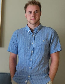 Swipe and match with roommates at LMU looking to connect.