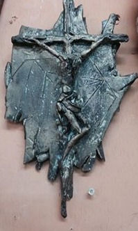 crocefissione_blu_terracotta_scultura_edited