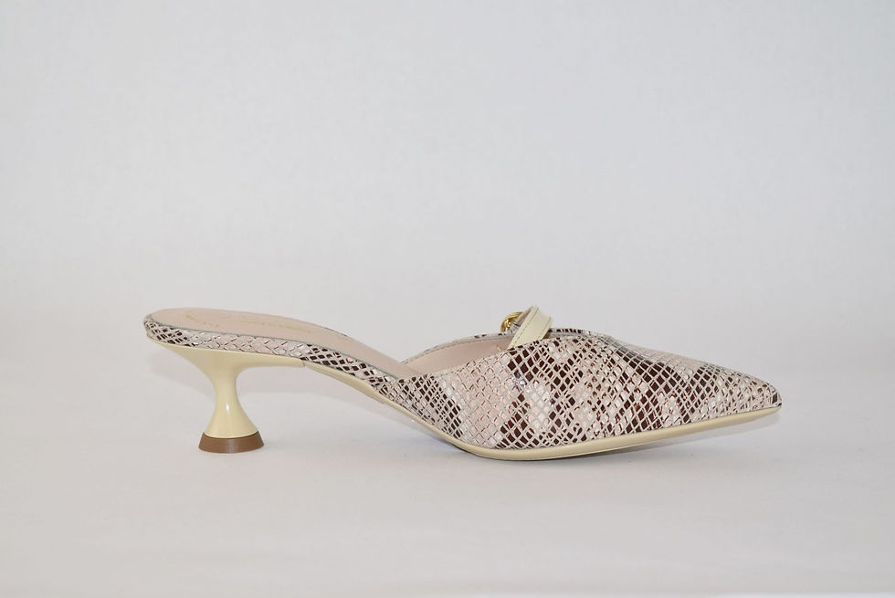 Thumbnail: DFC RELAX 5101 Leather Slip On Mules