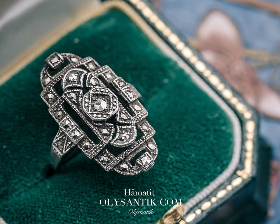 Art Deco的赤鐵礦石個性戒指