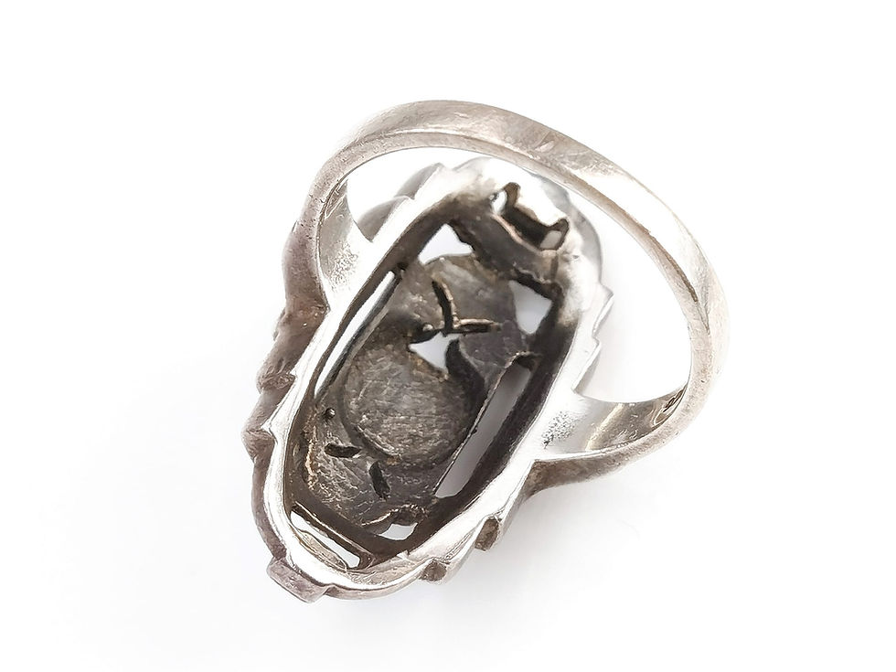 縮圖：Art Deco的赤鐵礦石個性戒指