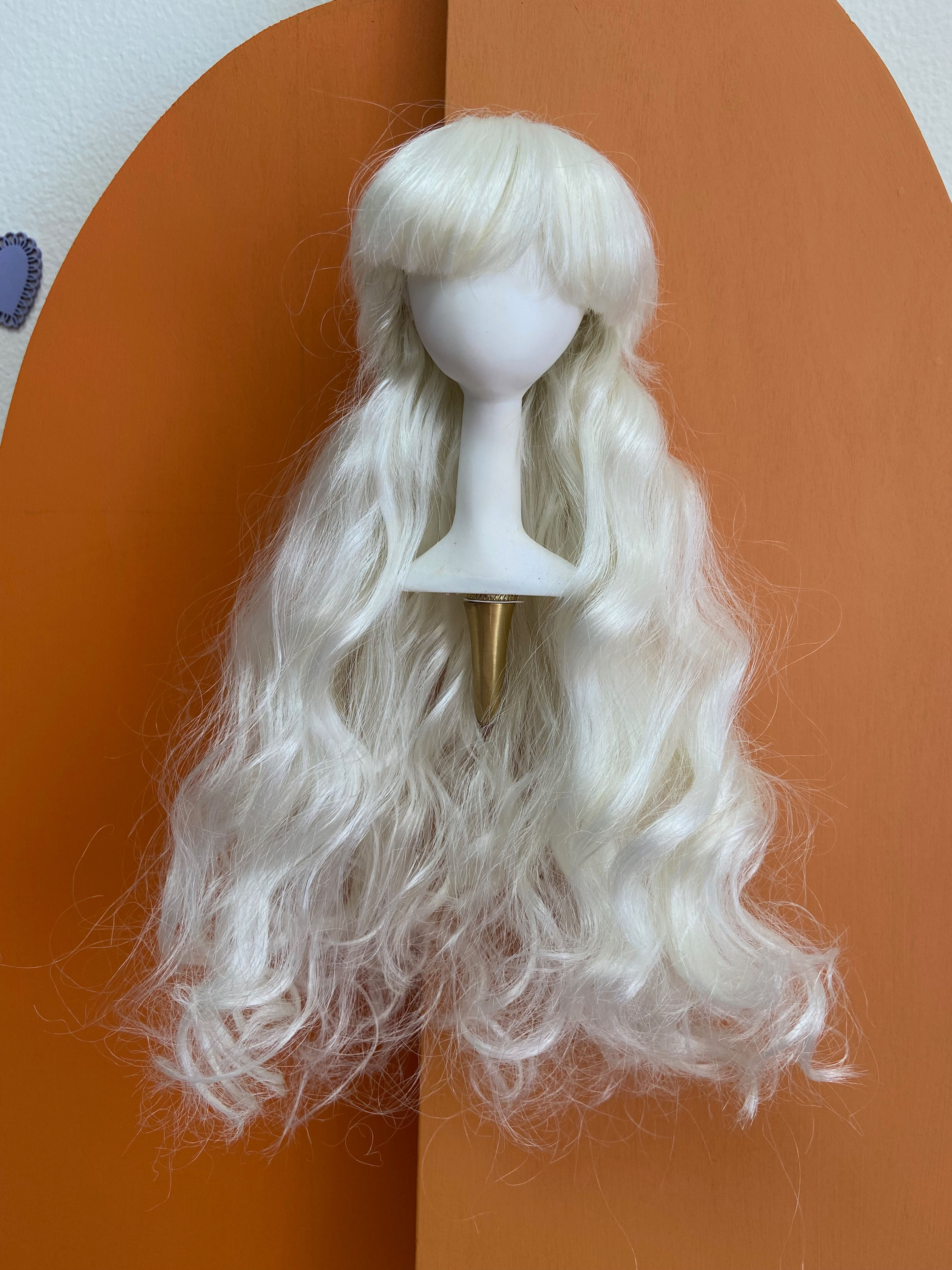 JOSIE doll wig in platinum size 6-7