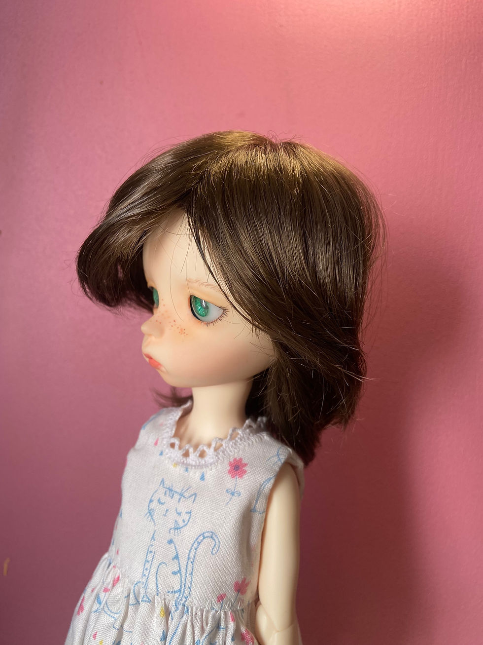 Thumbnail: DAWN doll wig in dark ash brown 7-8