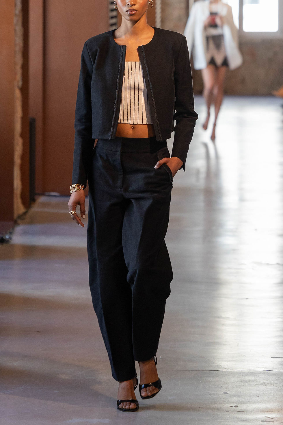 Miniatura: White Stripe Printed Strapless Top