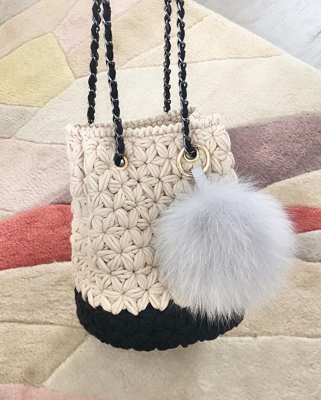 Crochet Flower Bucket Bag